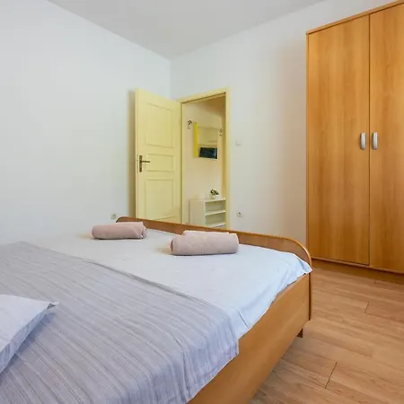Anica Apartmán Lopar