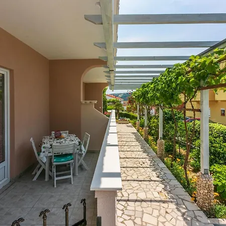 Anica Apartmán